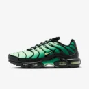 Air Max Plus - Green / Black
